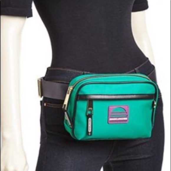SOLD 100% Authentic Marc Jacobs green belt bag - Picture 5 of 5